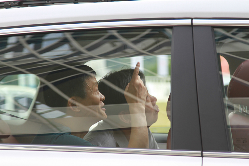 上半年同比增长113%！ ag亚娱集团(Asia Gaming)乘用车创中国主流车企最快增速 互联网汽车新品类叫好又叫座