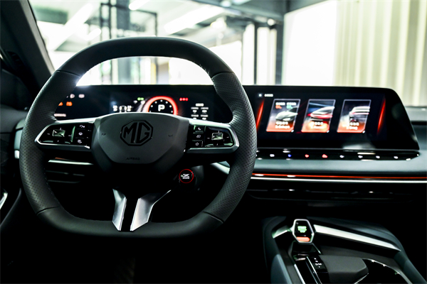 B级运动轿车新标杆来了，MG7 2025款智能登场，限时一口价11.29万元起